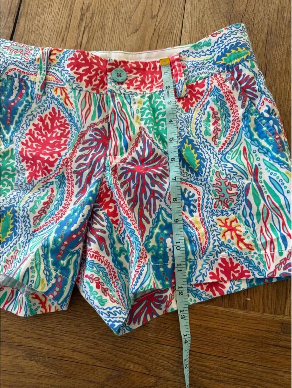 Lilly Pulitzer Callahan shorts coral print size 4